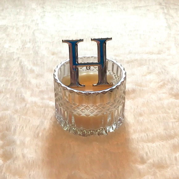 Meet your Posher, H - Picture 1 of 10